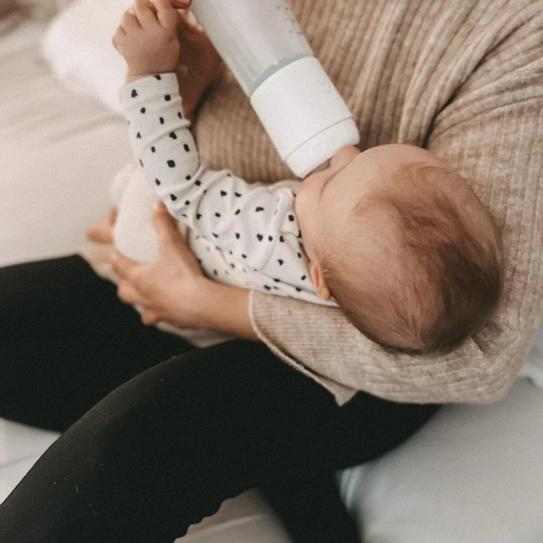 Getting Your Baby Used to the Bottle